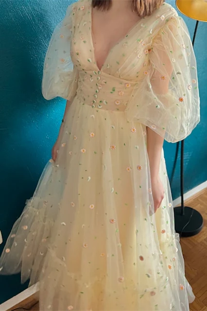 Blue and Yellow Daisy Floral Tea Length Dress - Image 10