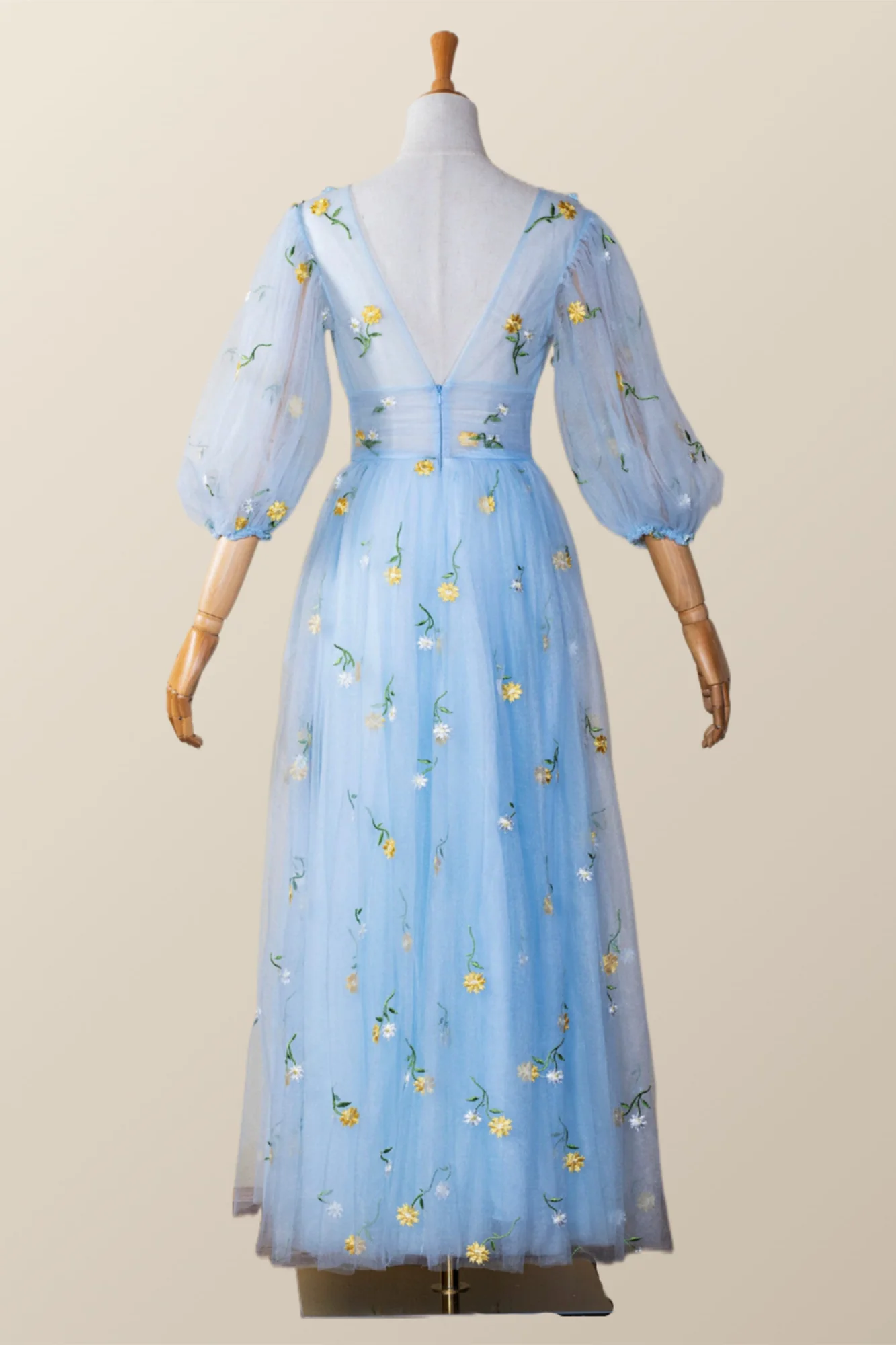 Blue and Yellow Daisy Floral Tea Length Dress - Image 3