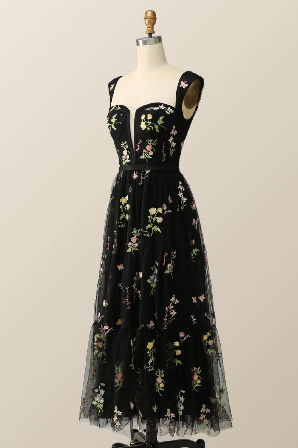 Green Embroidered A-line Midi Dress - Image 10