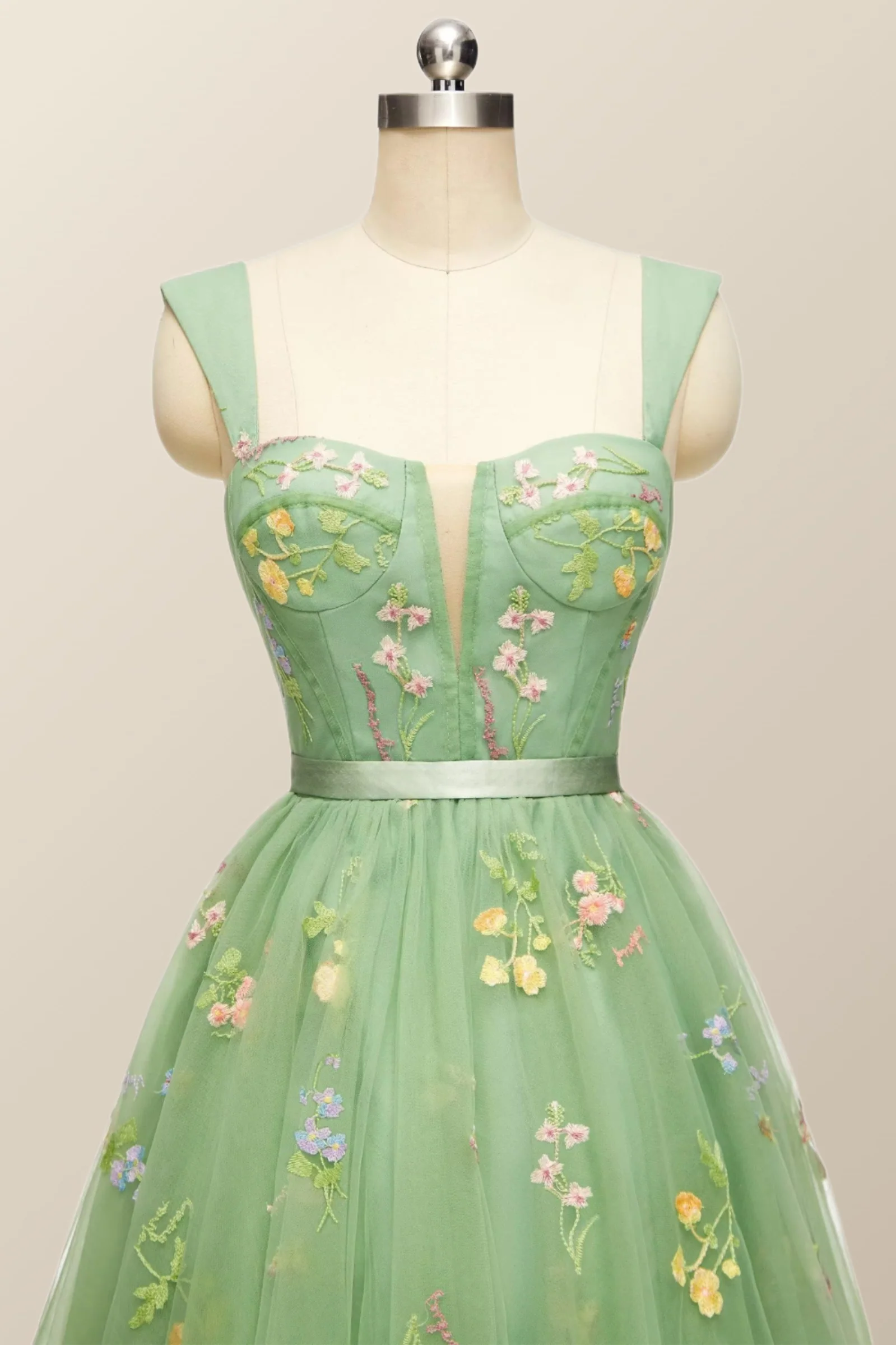Green Floral A-line Short Princess Dress with Square Neck - Image 4