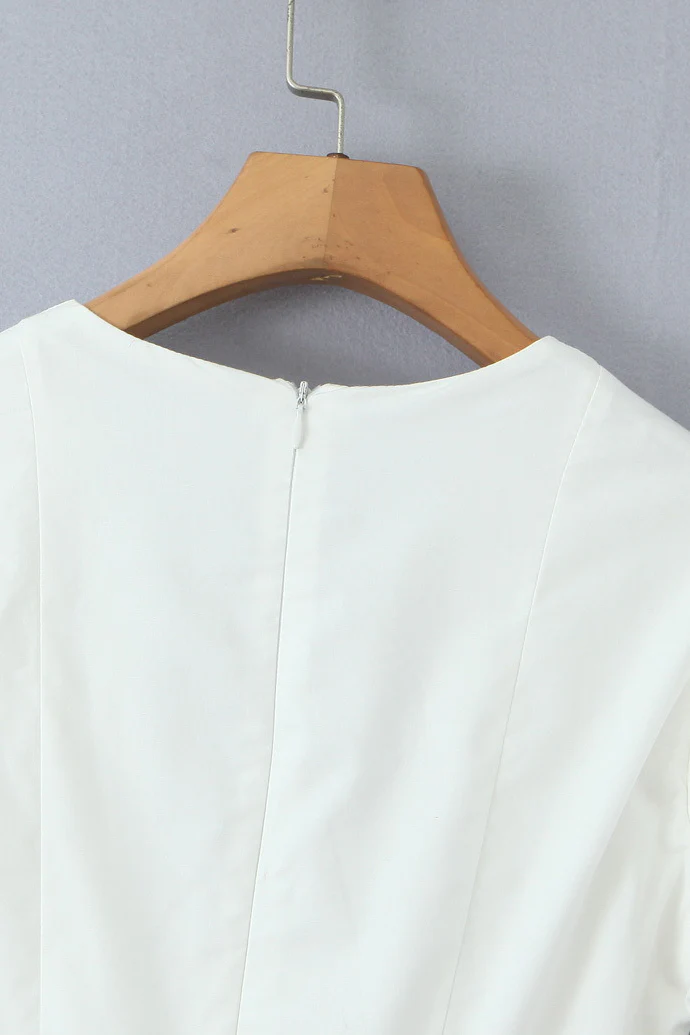 Plunge V-neck White Ruched Short Summer Dress - Image 4