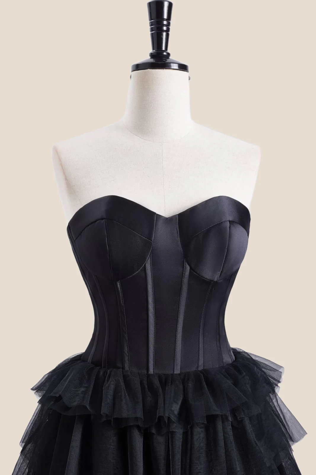 Sweetheart Black Tiered A-line Short Dress - Image 4